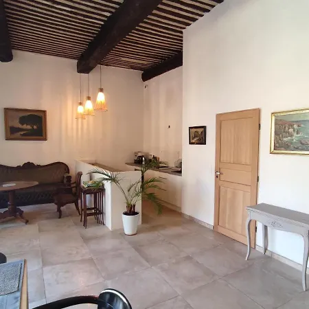 住宿加早餐酒店 Le Clos Du Grenadier, Maison D'hotes 马瑟伊兰