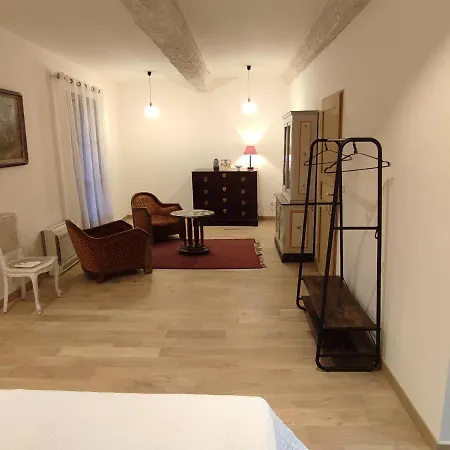 Le Clos Du Grenadier, Maison D'hotes 4*